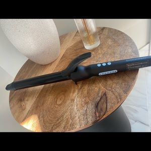 1 inch Long Barrel Curling Iron by Bio Ionic